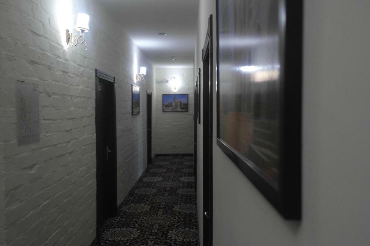 Orient Star Hotel Ташкент Екстериор снимка