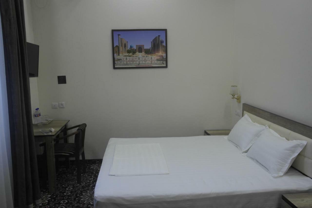 Orient Star Hotel Ташкент Екстериор снимка